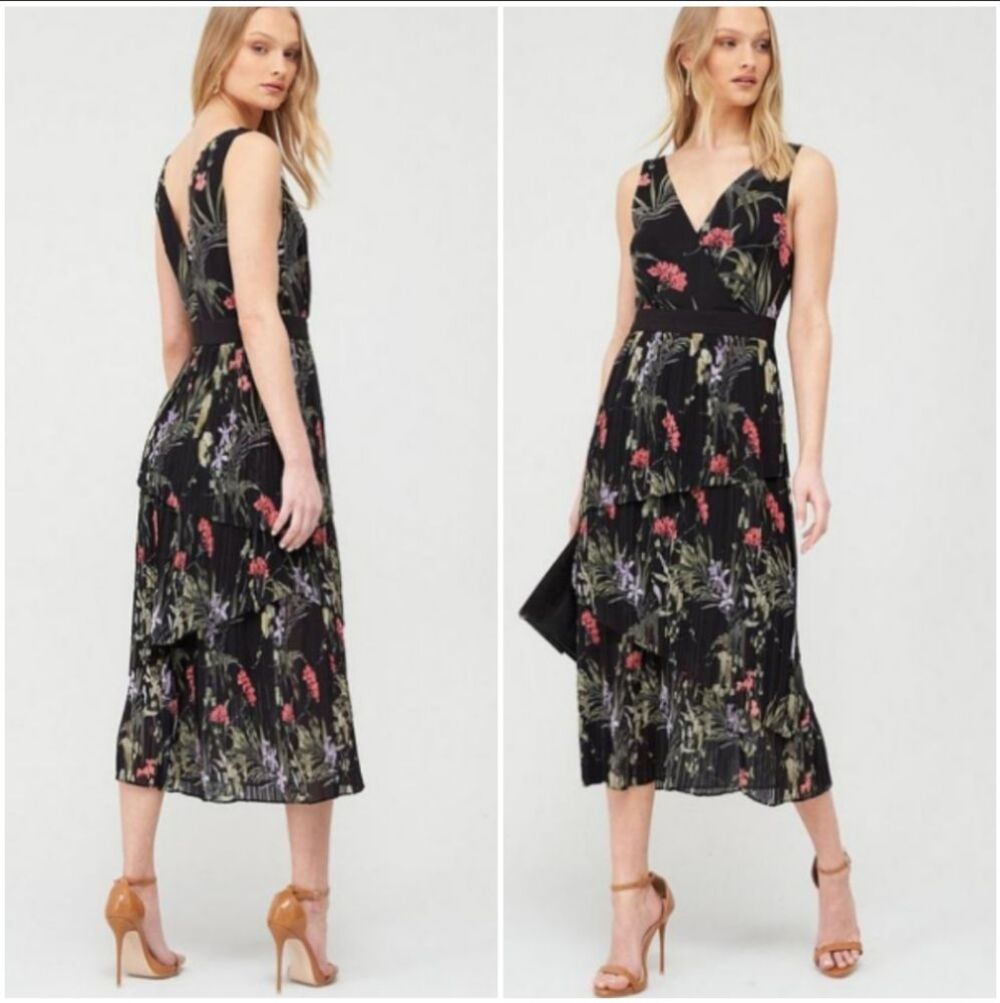 🍒NWOT🍒 TED BAKER TIERED PLEATED MIDI DRESS